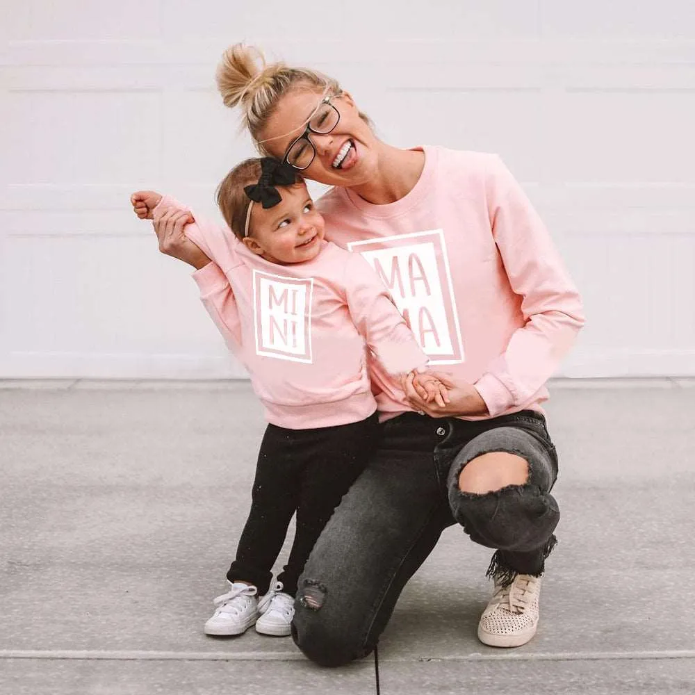 Mother and Daughter Gray, Black And White Three-color Sweatshirts