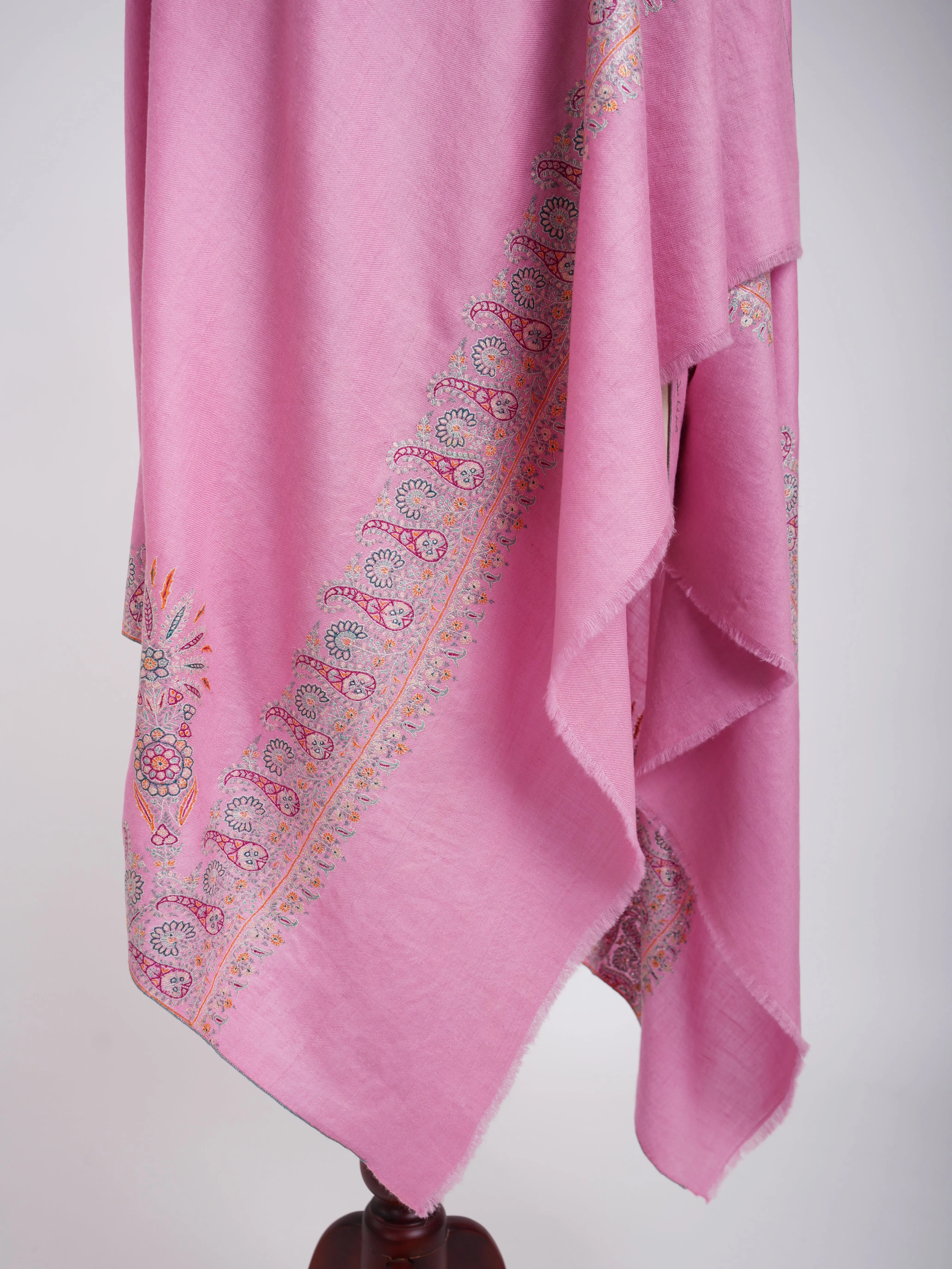 Sozni Daur Dar Hand Embroidered Pashmina Pink