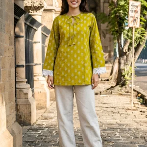 Short Kurti